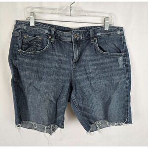 Z. Cavaricci Jean Shorts Women's 18 Blue Medium Wash Cut Off Slight Distress